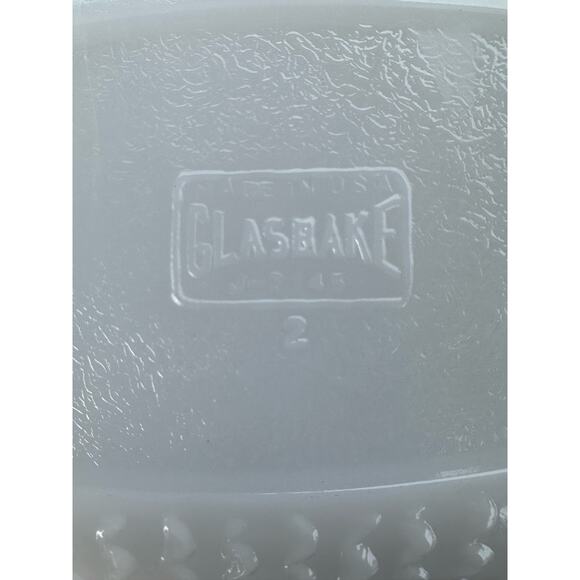 Vintage Milk Glass Fish by Glasbake McKee, 9 inch Fish Shape Baker, Seafood Dish - Picture 10 of 15